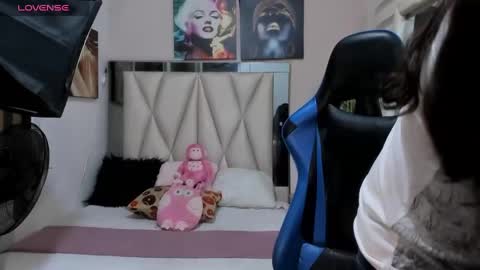 ale_noah_xxx online show from 01-24-25, 08:13