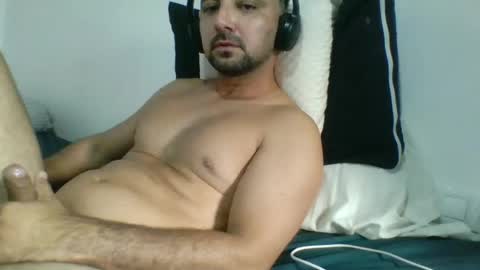 Snapshot of ale_padawan chatting on 06-22-26, 04:04 ale online show from 06-22-26, 04:04