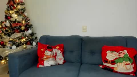 Snapshot of ale_petitee chatting on 12-03-25, 02:41 alexa online show from 12-03-25, 02:41