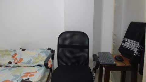 aleex_miller online show from 11-08-25, 04:12