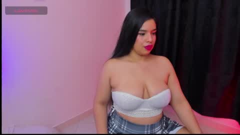 Roxana online show from 04-16-26, 06:14