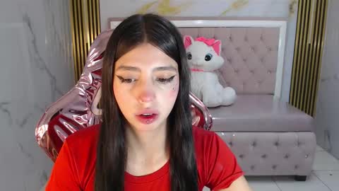 Snapshot of alehp_rose_s chatting on 11-05-25, 01:33 Ale online show from 11-05-25, 01:33