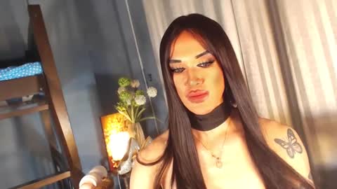 Snapshot of aleinacroft chatting on 02-09-25, 04:07 aleinacroft online show from 02-09-25, 04:07