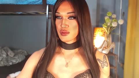 Snapshot of aleinacroft chatting on 02-18-25, 06:37 aleinacroft online show from 02-18-25, 06:37