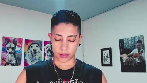 Alejandra online show from 03-04-25, 10:49