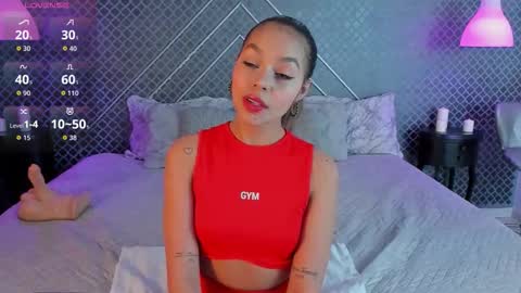aleja_bloom online show from 10-30-25, 02:40