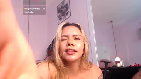 Snapshot of aleja_gh1 chatting on 07-21-26, 08:11 1 online show from 07-21-26, 08:11