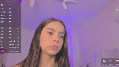 Alejandra online show from 04-04-26, 11:18