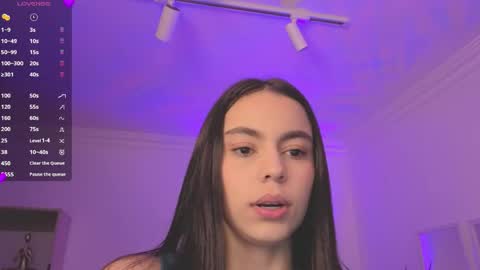 Alejandra online show from 04-16-26, 11:22