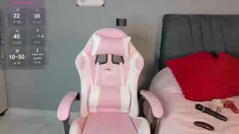 Alejandra Jones online show from 09-29-25, 10:14