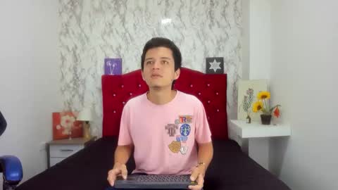 ALEJANDRA JAMES online show from 04-21-26, 11:16