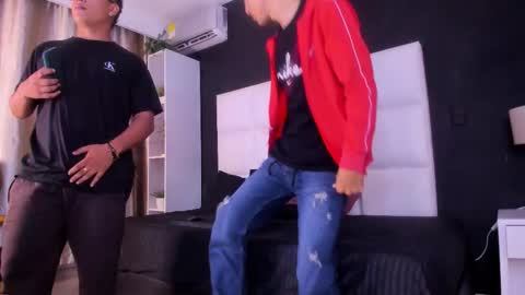 Snapshot of alejandro_astor17 chatting on 01-14-26, 03:34 Alejandro online show from 01-14-26, 03:34