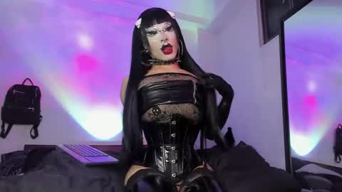 Snapshot of alejandro_warana chatting on 10-13-25, 04:01 Alejandra Anime Girl online show from 10-13-25, 04:01