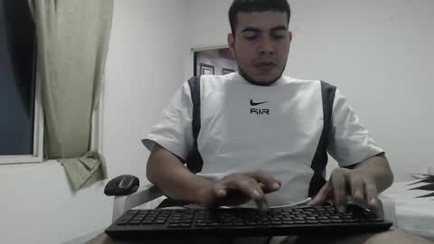 Snapshot of alejandrocock23 chatting on 03-07-25, 12:12 alejandrocock online show from 03-07-25, 12:12