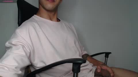 Snapshot of alejandrojf_00 chatting on 12-13-24, 07:25 Daiki jack online show from 12-13-24, 07:25