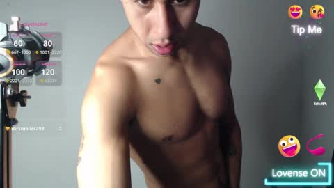 Snapshot of alejandrojf_00 chatting on 12-20-24, 02:49 Daiki jack online show from 12-20-24, 02:49