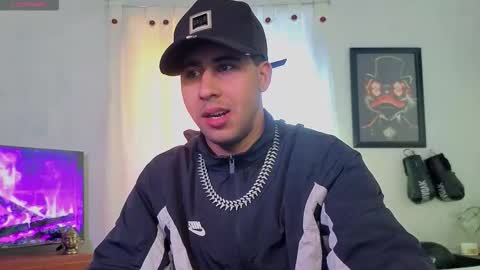 Snapshot of alejandrojf_00 chatting on 11-30-25, 01:04 Daiki jack online show from 11-30-25, 01:04