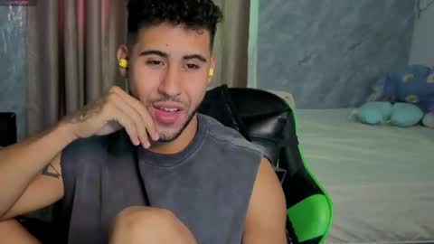 Snapshot of alejandrojf_00 chatting on 05-07-26, 06:57 Daiki jack online show from 05-07-26, 06:57