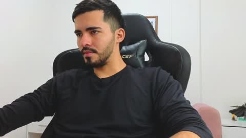 alejandroo_7 online show from 01-14-25, 07:00