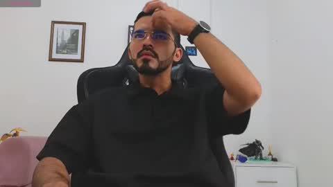 alejandroo_7 online show from 10-11-25, 02:04