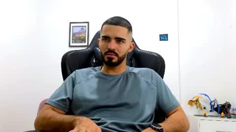 alejandroo_7 online show from 07-23-26, 10:08