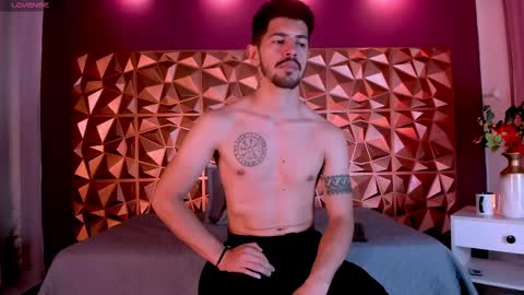 Snapshot of alejandrostorm chatting on 03-11-25, 08:42 Alejo online show from 03-11-25, 08:42