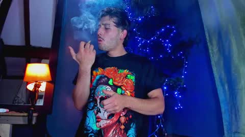 Snapshot of alejo_323__ chatting on 01-05-25, 04:36 alejo_323__ online show from 01-05-25, 04:36