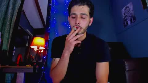 Snapshot of alejo_323__ chatting on 02-18-25, 03:31 alejo_323__ online show from 02-18-25, 03:31