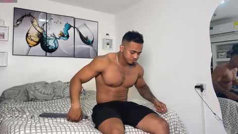 Alejo online show from 11-09-25, 02:54