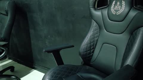 Alejo online show from 10-02-25, 05:47