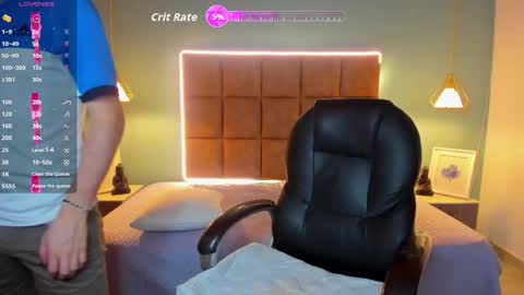 Snapshot of alejootwink chatting on 12-22-25, 12:40 ALejoo Saenz online show from 12-22-25, 12:40