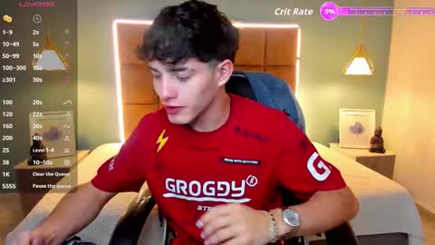 Snapshot of alejootwink chatting on 01-12-26, 03:12 ALejoo Saenz online show from 01-12-26, 03:12