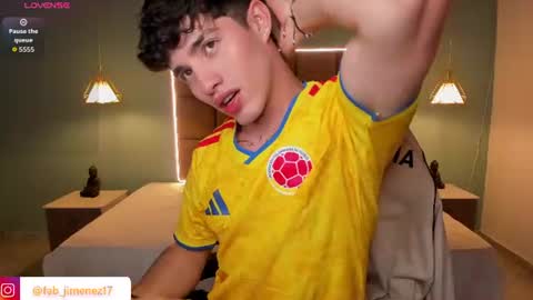 Snapshot of alejootwink chatting on 06-18-26, 09:14 ALejoo Saenz online show from 06-18-26, 09:14