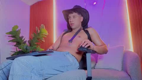 Alejo online show from 02-06-26, 07:28