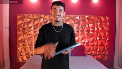 aleking13 online show from 10-10-25, 12:48