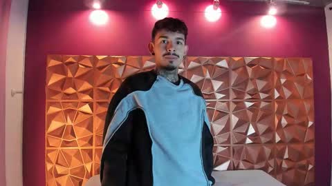 aleking13 online show from 10-12-25, 12:37