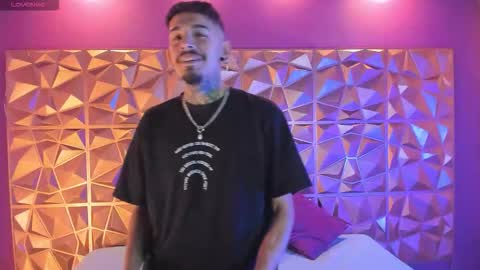 aleking13 online show from 10-22-25, 12:16