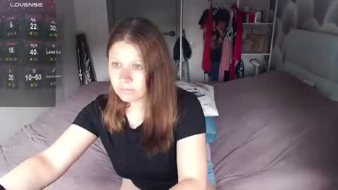 Snapshot of aleksasamui chatting on 07-17-26, 07:15 Aleksa online show from 07-17-26, 07:15