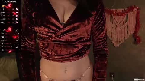 Alena online show from 12-30-24, 11:17