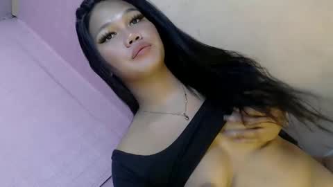 Snapshot of alena_sanggre69 chatting on 01-10-25, 04:30 Kimmygirl online show from 01-10-25, 04:30
