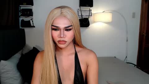 Snapshot of alenajones chatting on 01-25-25, 08:42 alenajones online show from 01-25-25, 08:42