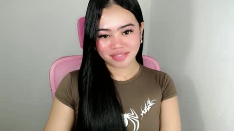 Snapshot of alesha_vibe_me chatting on 05-17-26, 02:24 alesha_vibe_me online show from 05-17-26, 02:24