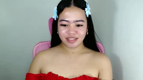 Snapshot of alesha_vibe_me chatting on 05-26-26, 03:41 alesha_vibe_me online show from 05-26-26, 03:41