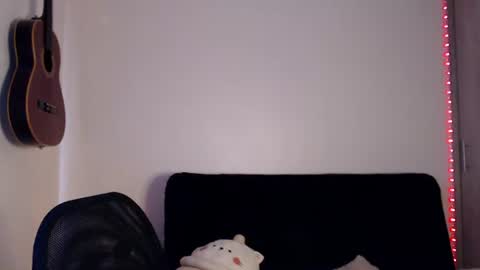 Aleska online show from 06-09-26, 04:07