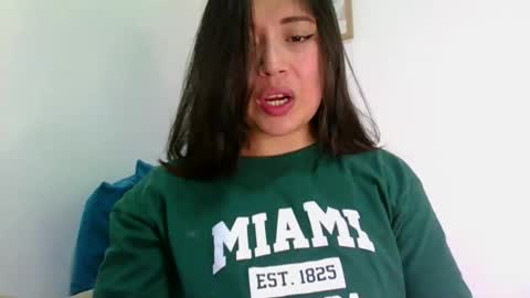 QUEEN OFF MILk  IM BACK  15 NOV online show from 03-30-26, 07:15