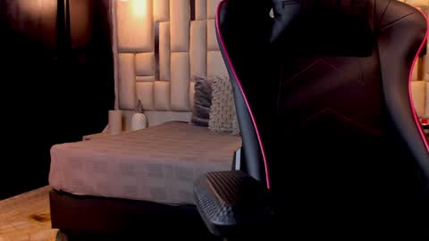 Alessandro King online show from 12-13-24, 09:41