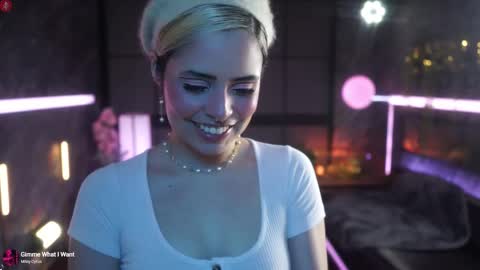 Snapshot of alessa_goreng chatting on 10-11-25, 08:02 Alessa Goreng online show from 10-11-25, 08:02