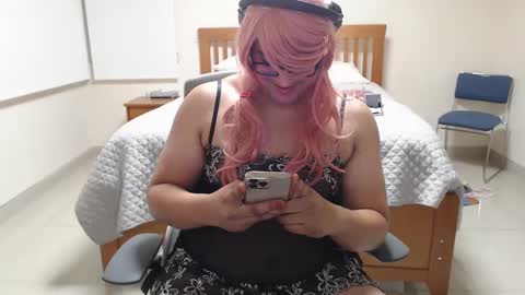 Snapshot of alessalindo840 chatting on 12-19-24, 01:18 AlessaBabyGirl840 online show from 12-19-24, 01:18