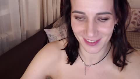 Sandra online show from 01-28-25, 04:41