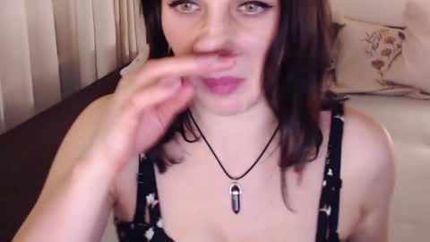 Sandra online show from 02-15-25, 06:01